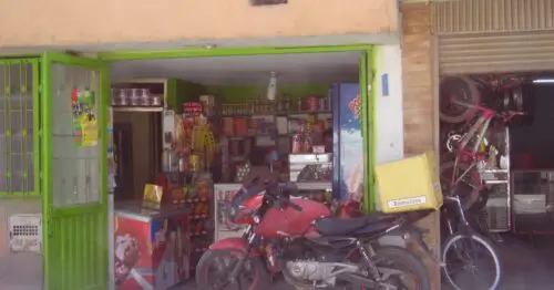 TIENDA DE BARRIO CALLE 139 149A CON 08 TIENDA DE BARRIO CALLE 139 149A CON 08